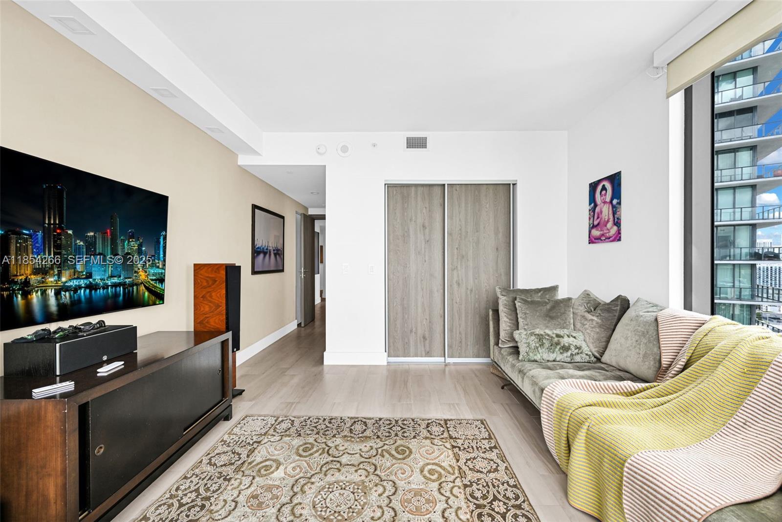 650 NE 32nd Street