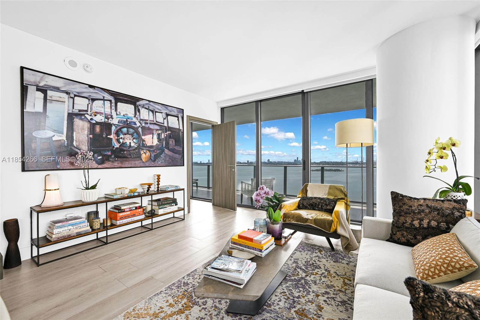 650 NE 32nd Street