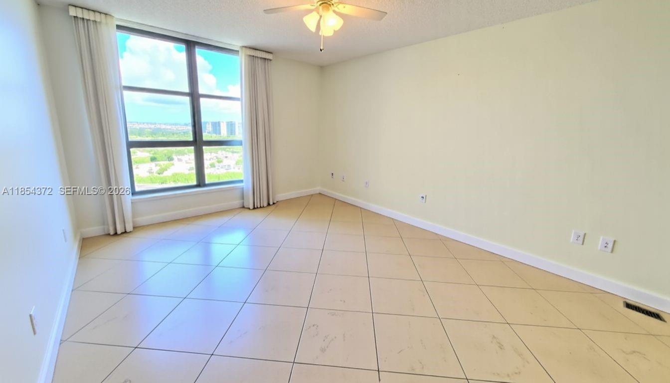 3530 Mystic Pointe Drive