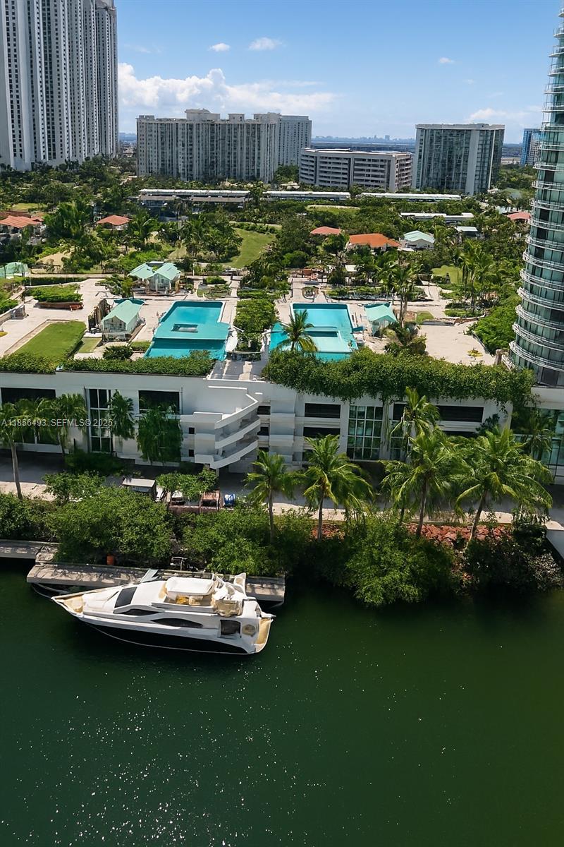 250 Sunny Isles Boulevard