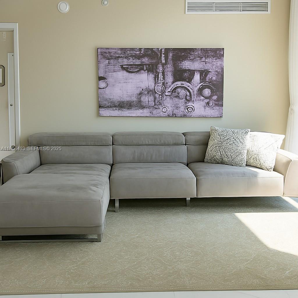 250 Sunny Isles Boulevard