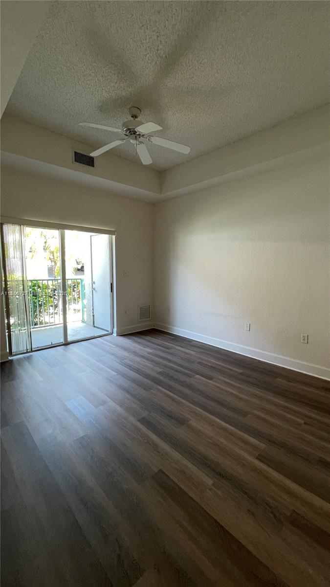 6001 SW 70th Street