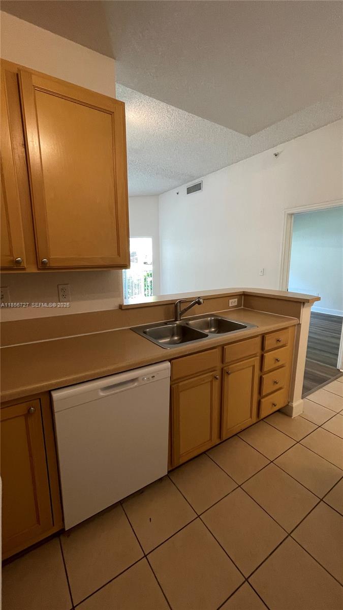 6001 SW 70th Street