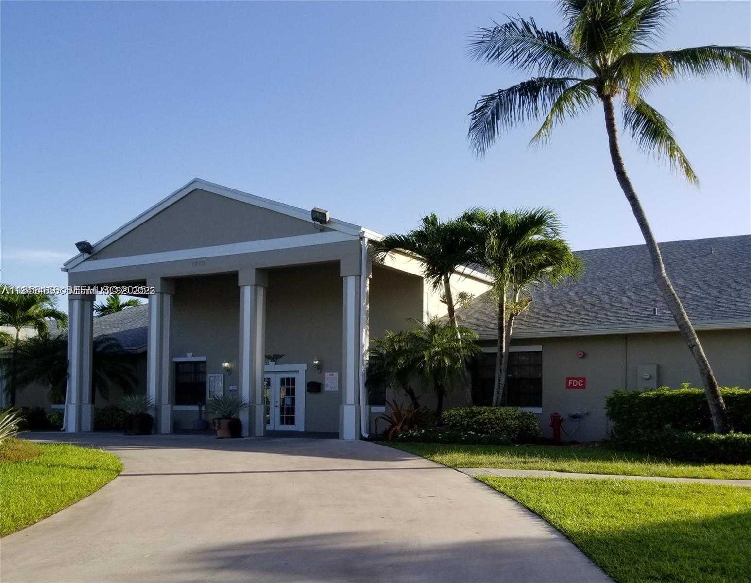889 Hamilton Drive