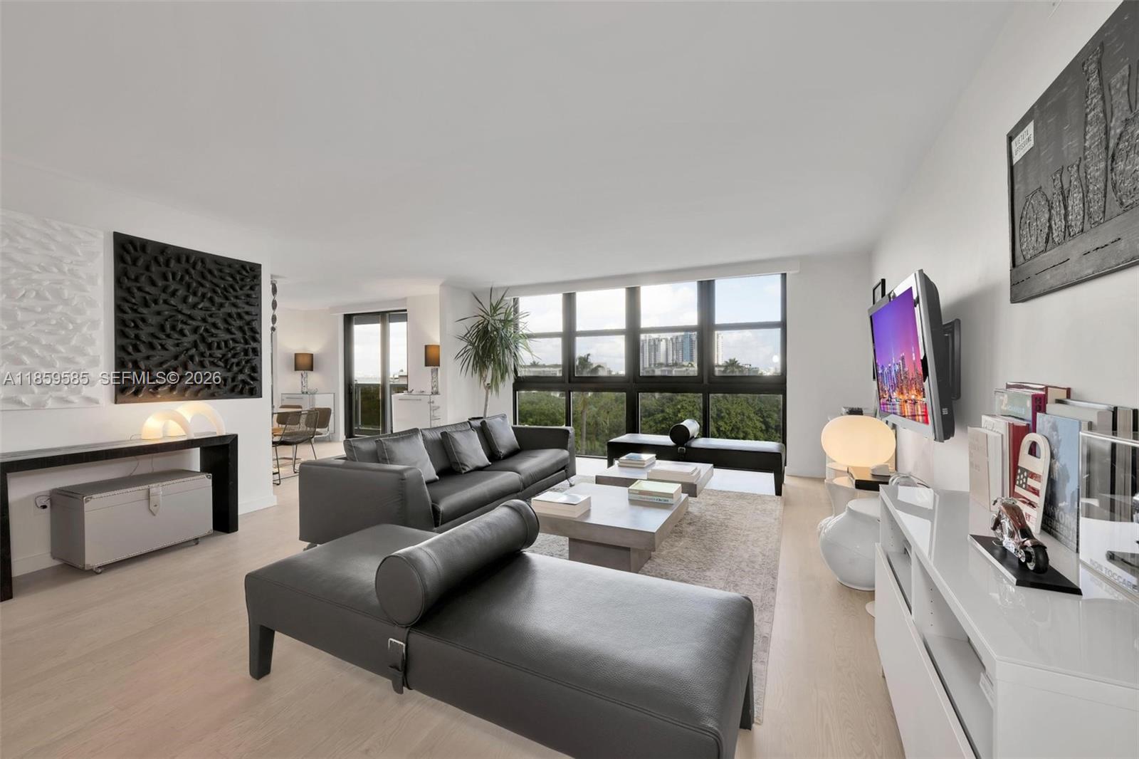 9 Island Avenue