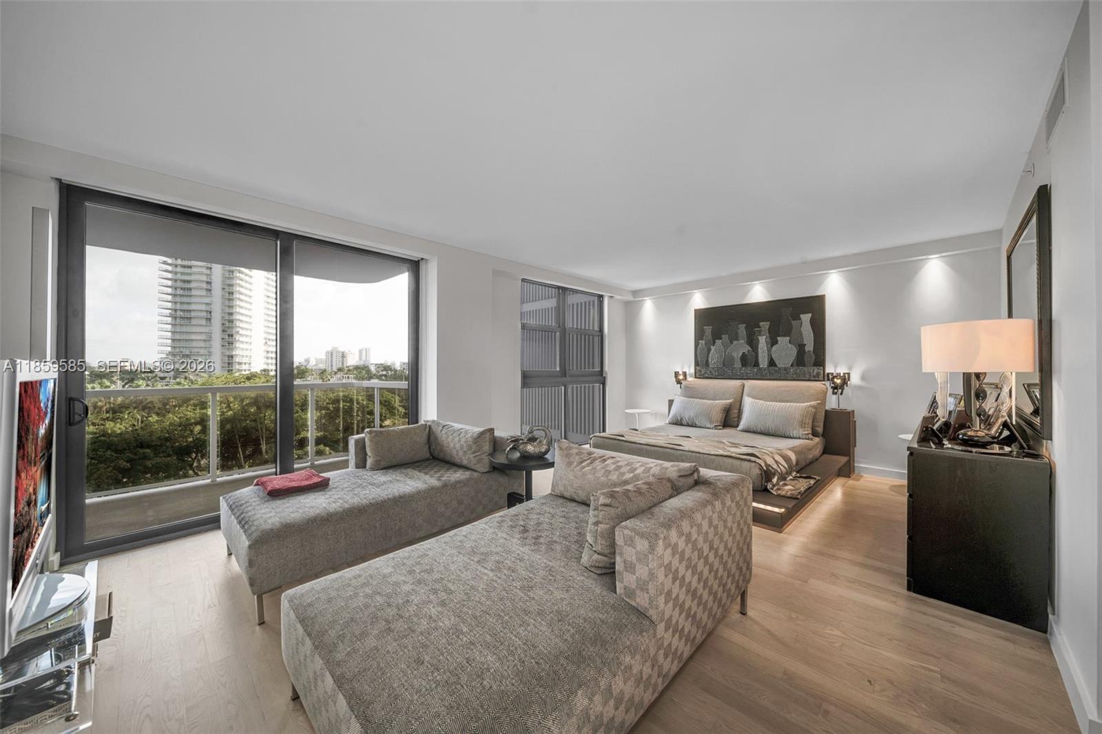 9 Island Avenue
