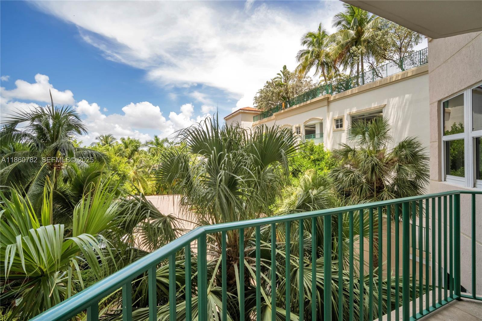 19900 E Country Club Drive