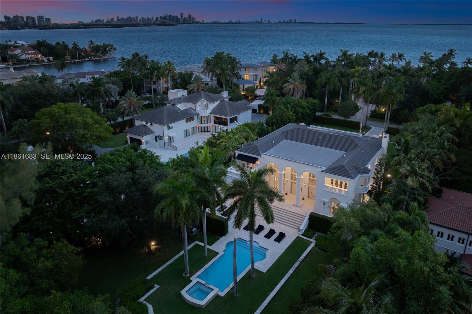 Cocoplum - Miami Beach Luxury Real Estate