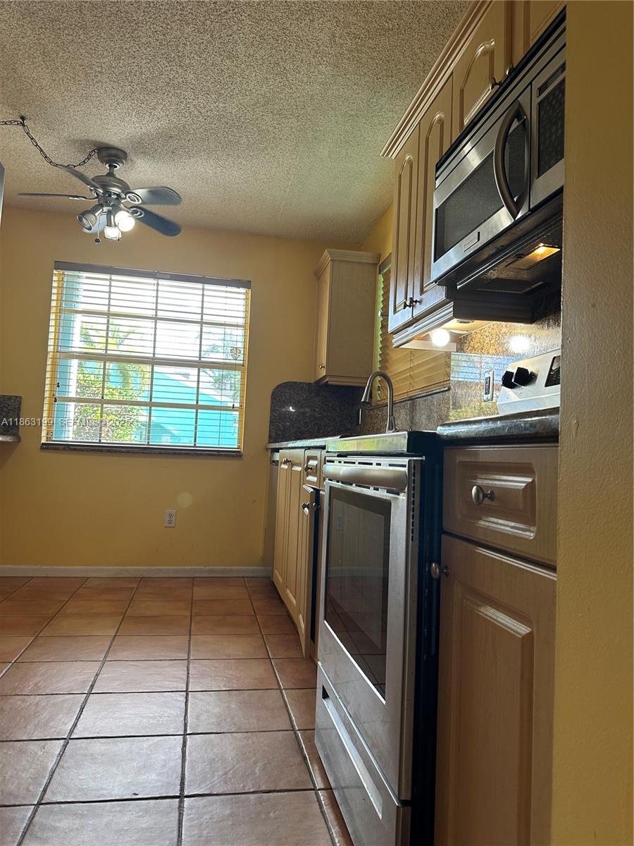 2653 SE 20th Court