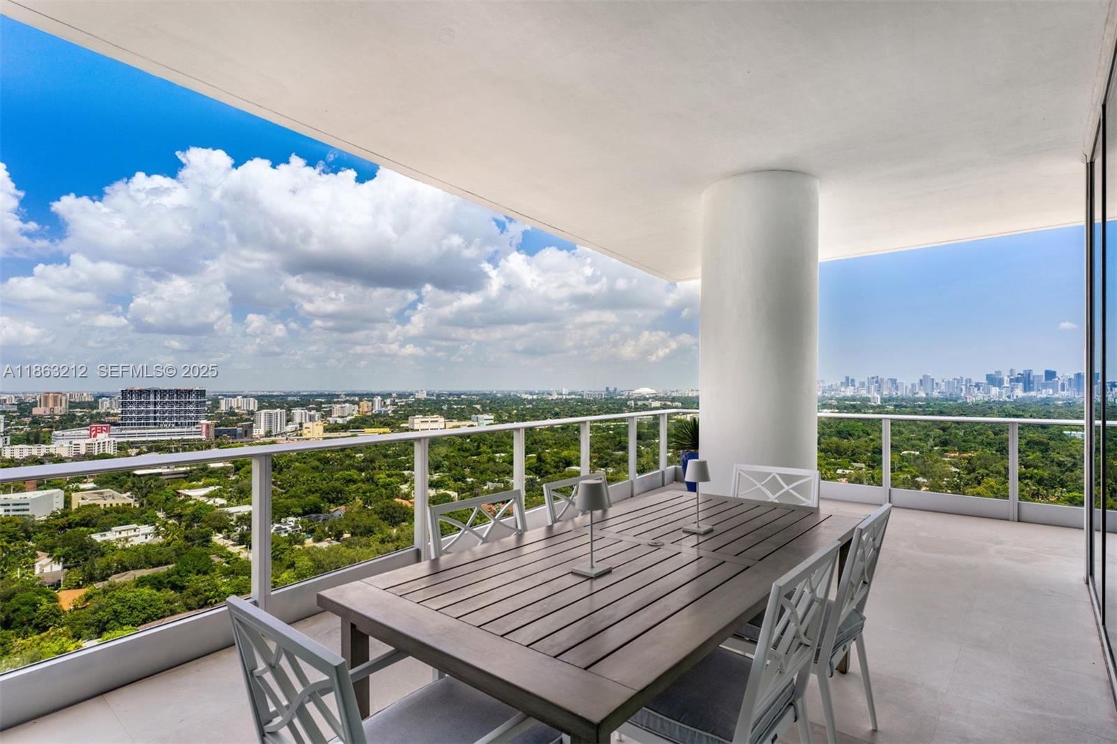 2627 S Bayshore Drive