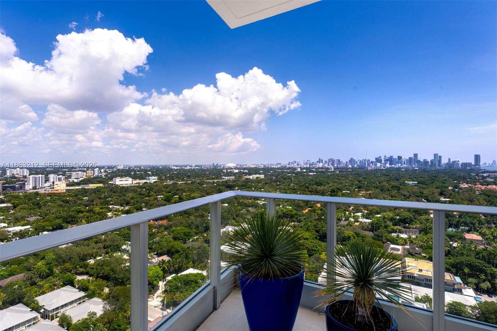2627 S Bayshore Drive