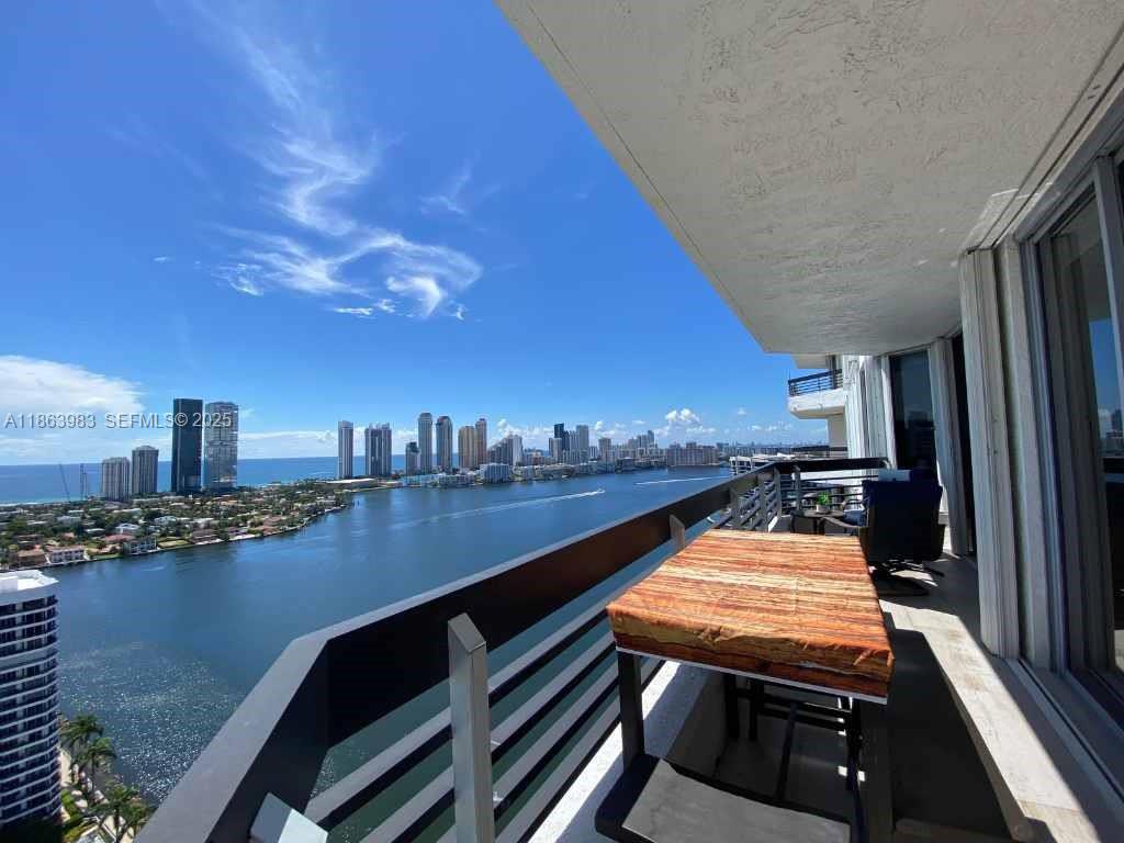 3530 Mystic Pointe Drive