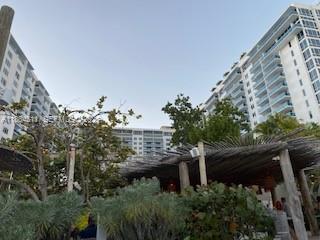 2301 Collins Avenue