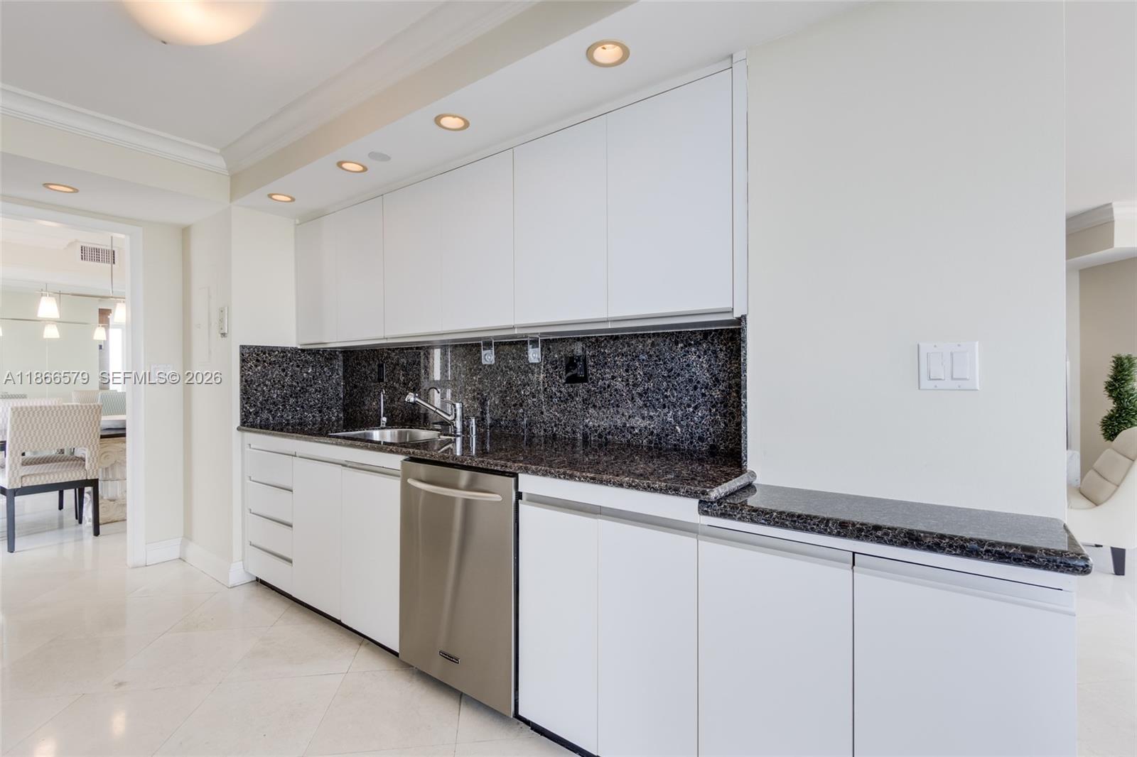 4000 Towerside Terrace