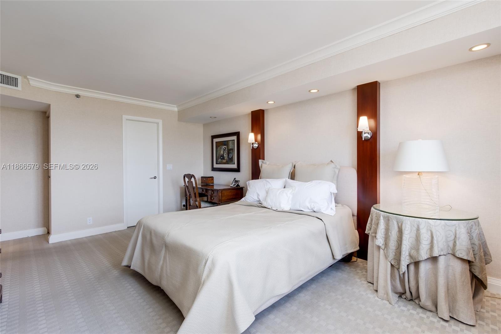 4000 Towerside Terrace