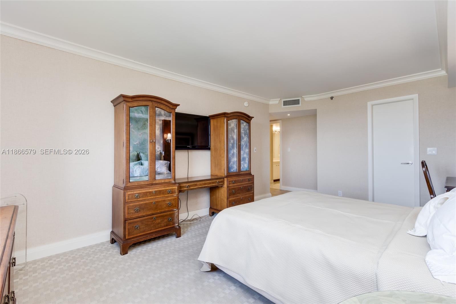 4000 Towerside Terrace