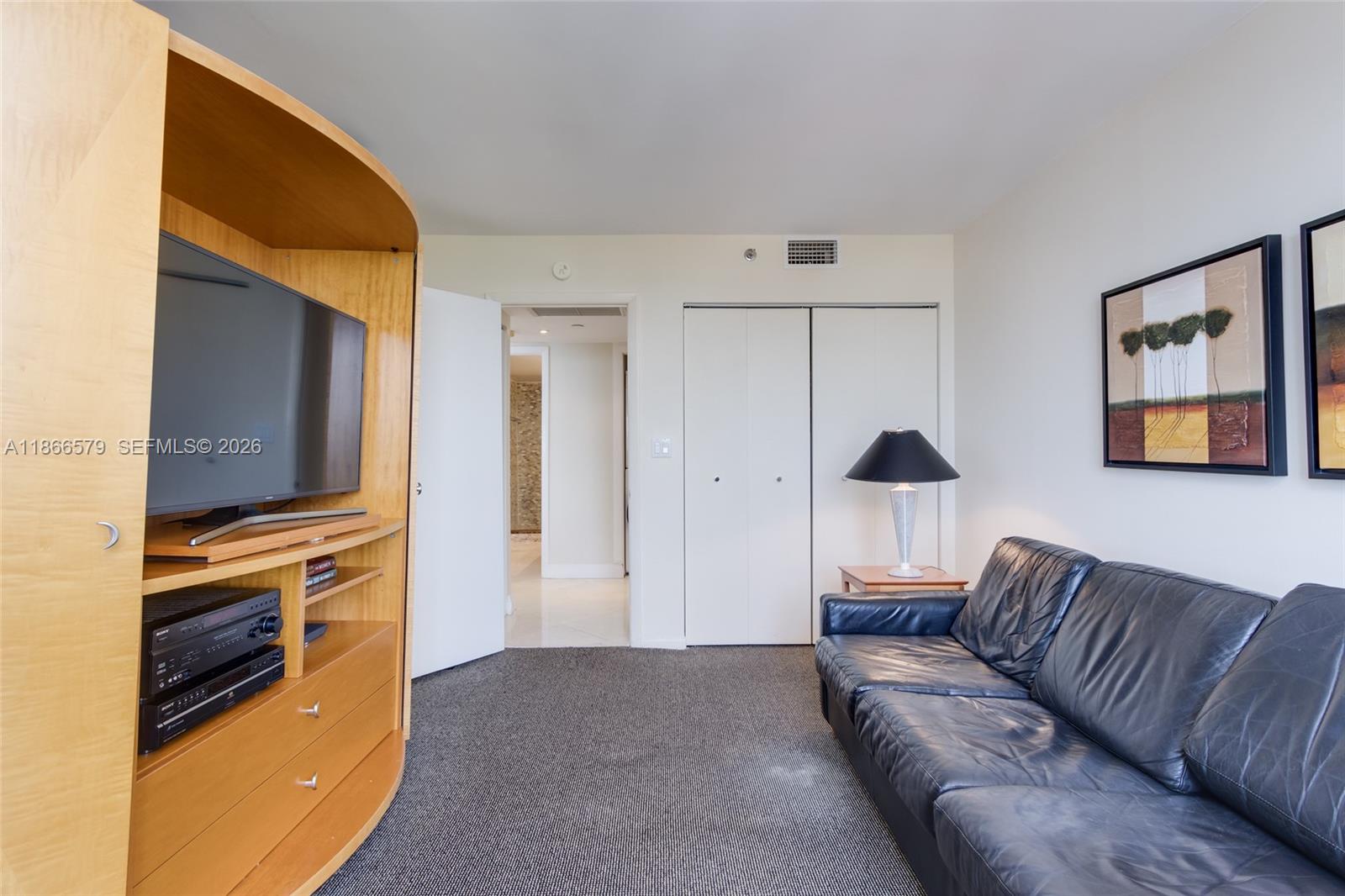 4000 Towerside Terrace