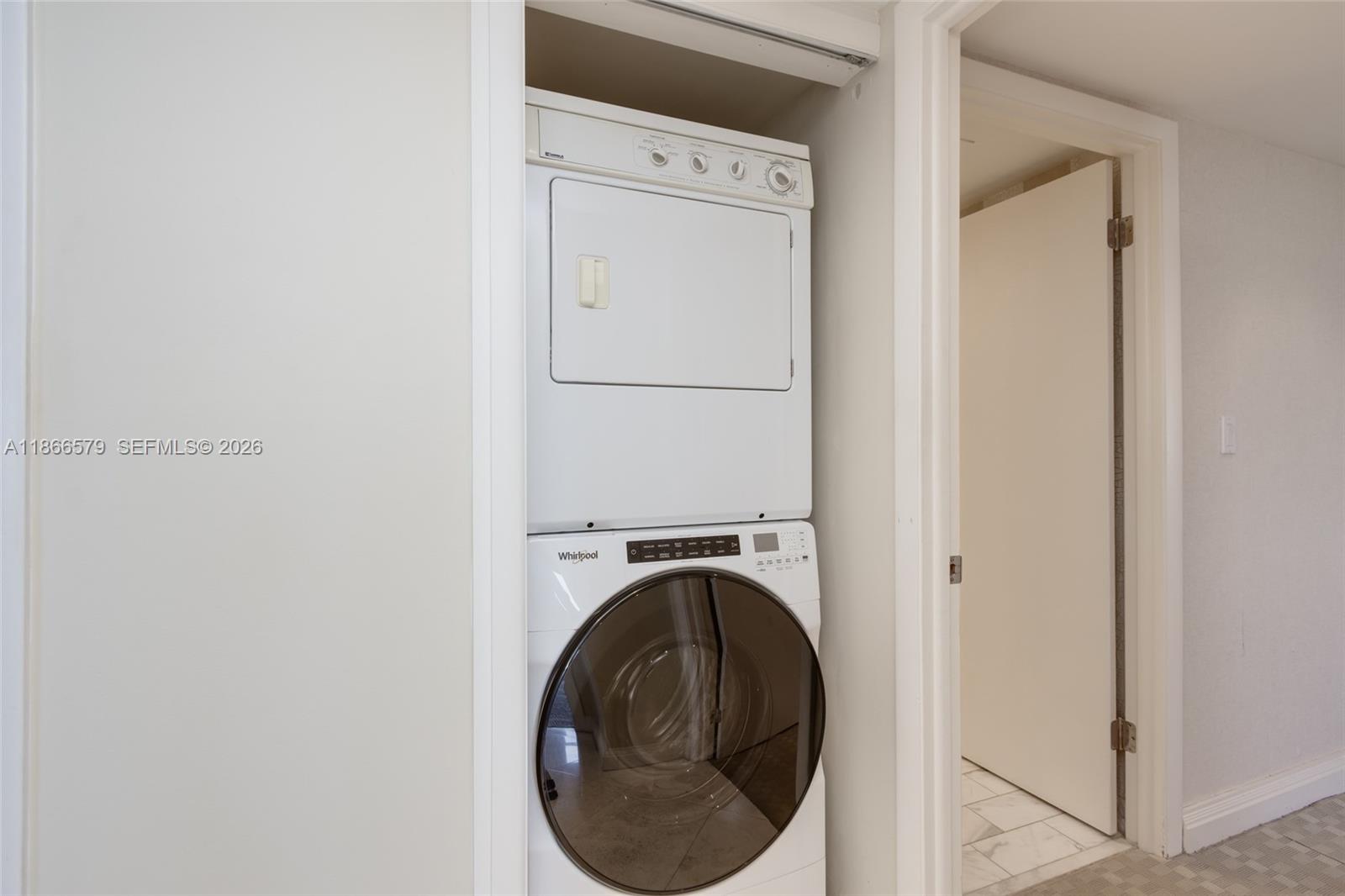 4000 Towerside Terrace