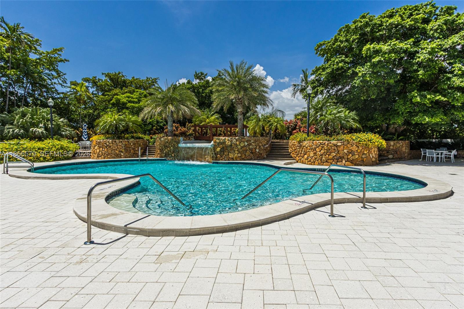 4000 Towerside Terrace