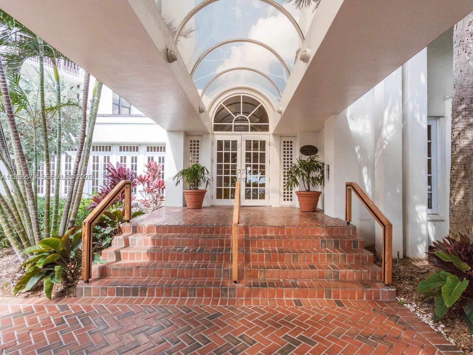 4000 Towerside Terrace