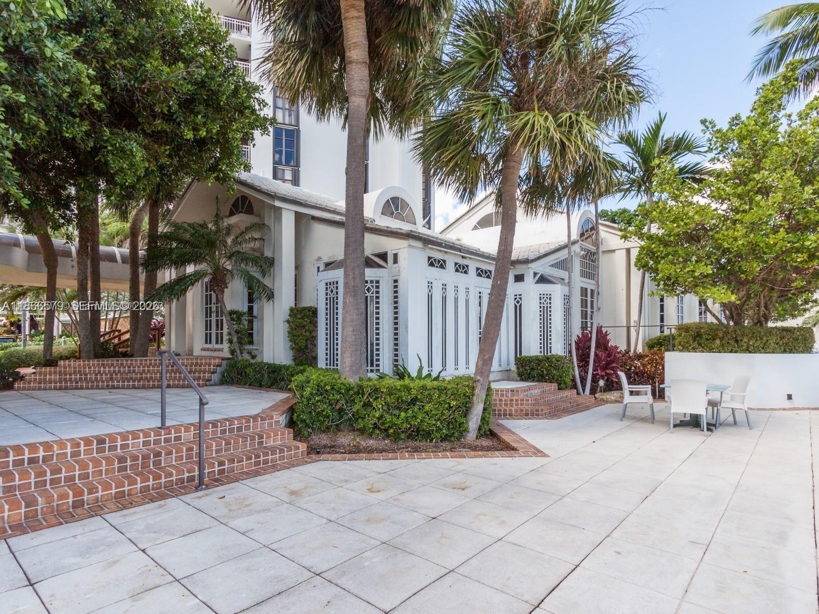 4000 Towerside Terrace