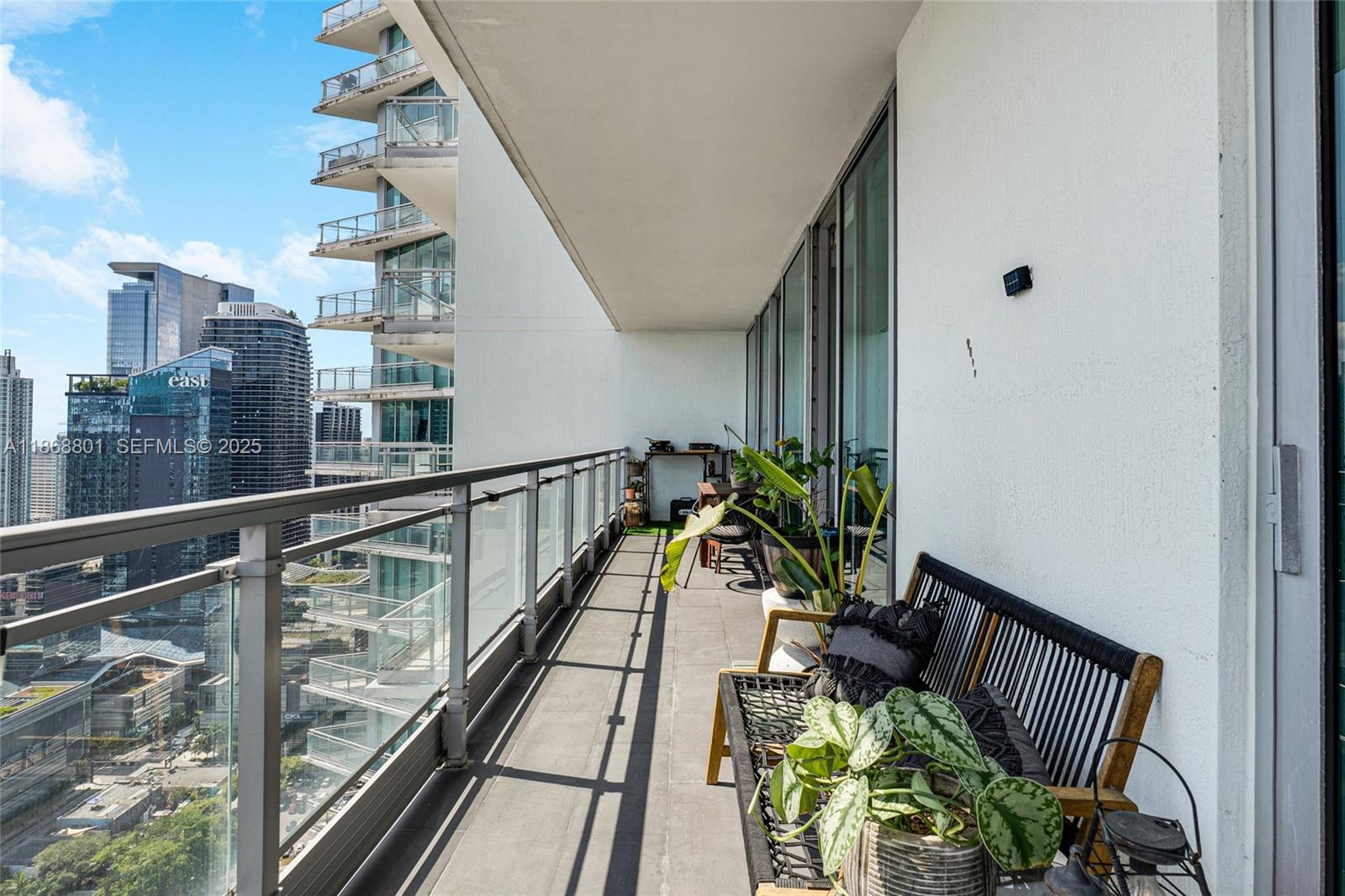 92 SW 3rd Street