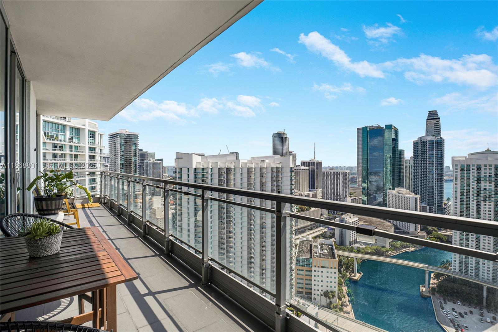 92 SW 3rd Street