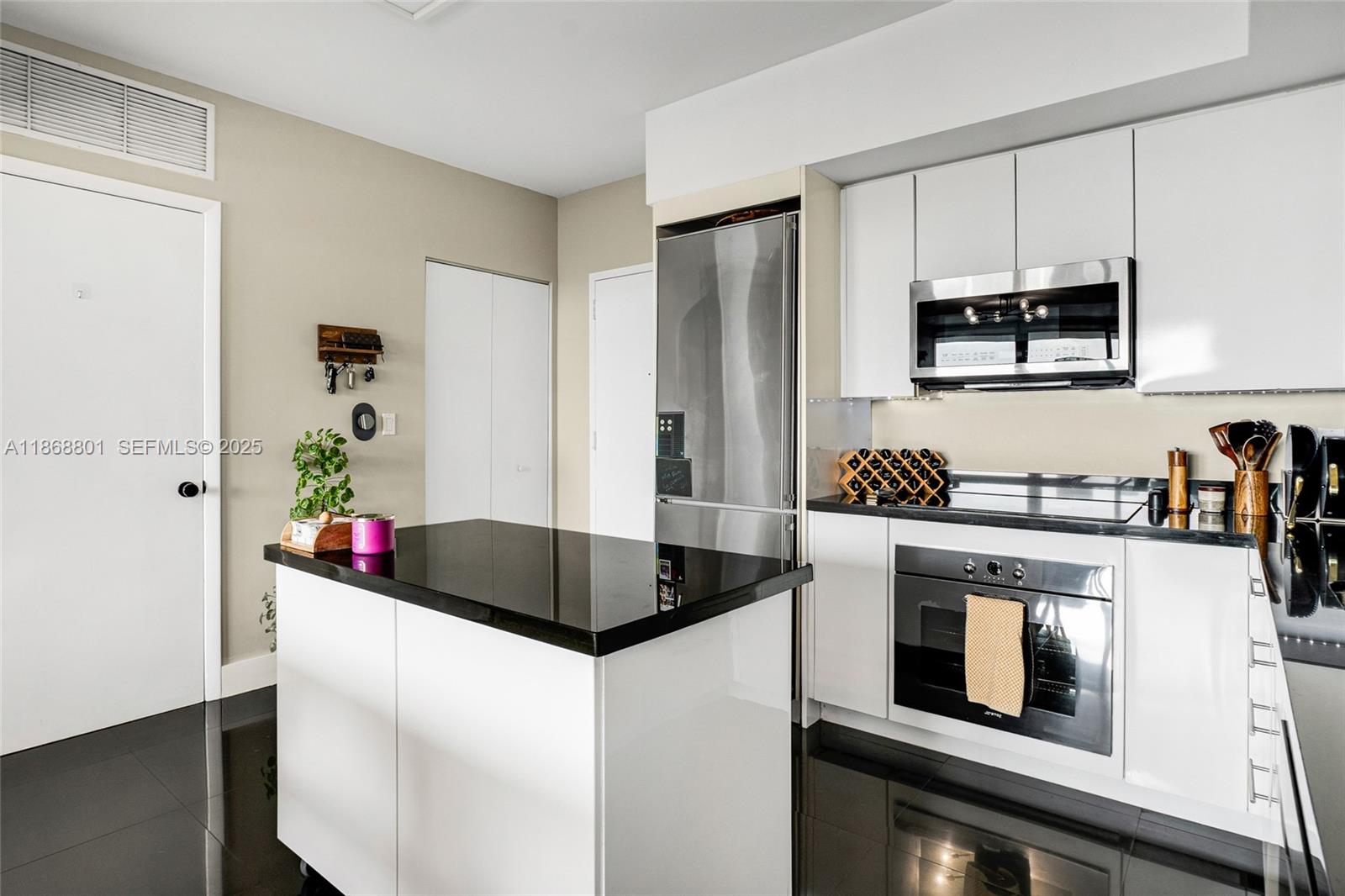 92 SW 3rd Street