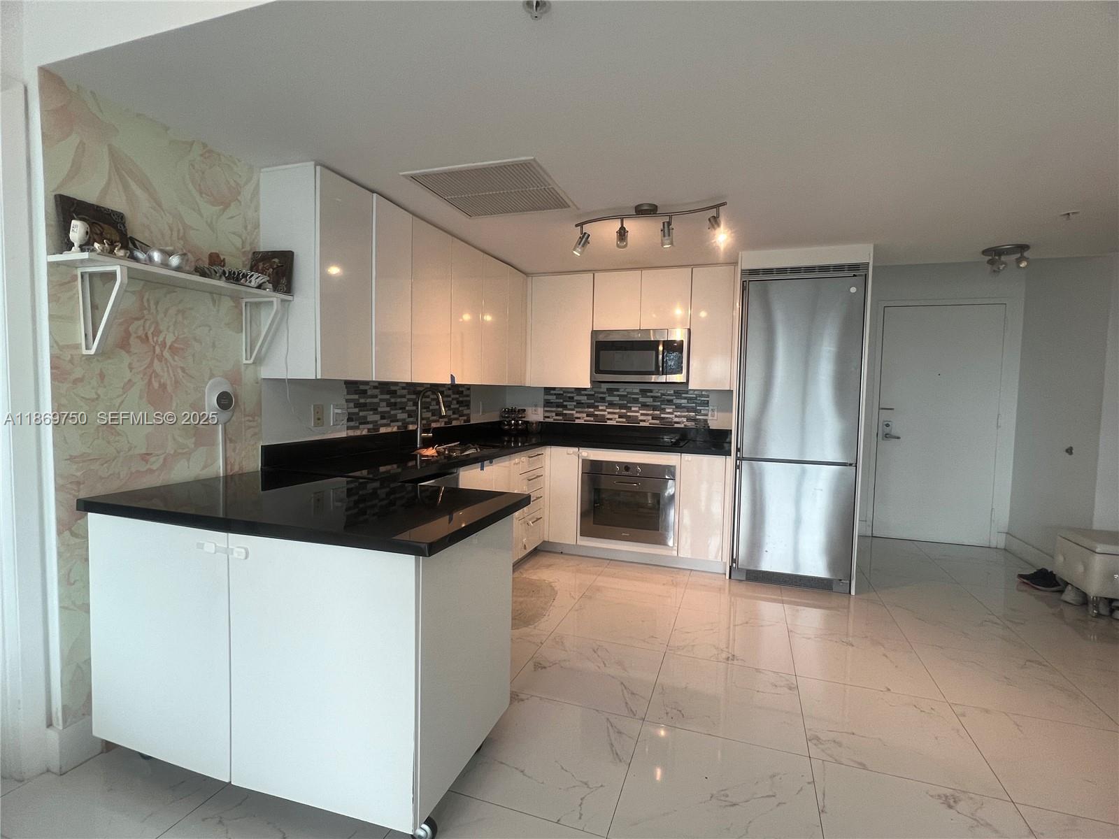 92 SW 3rd Street