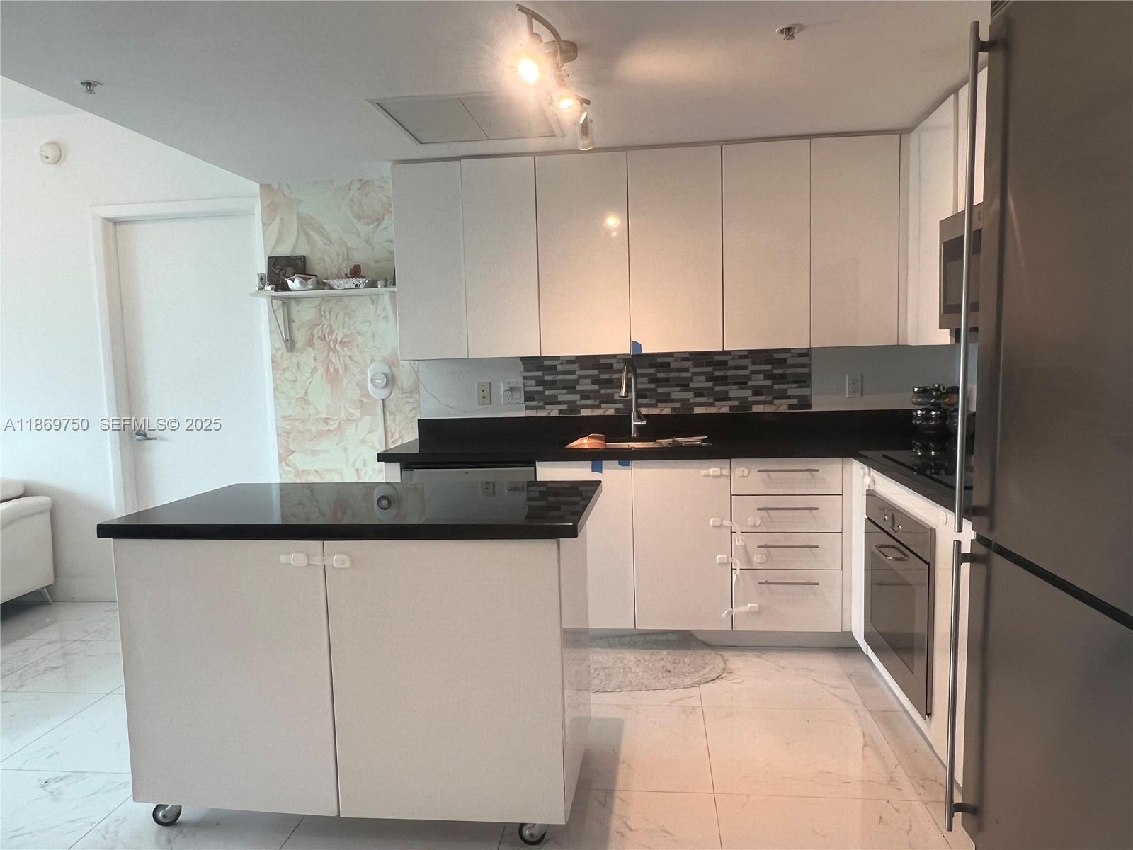 92 SW 3rd Street
