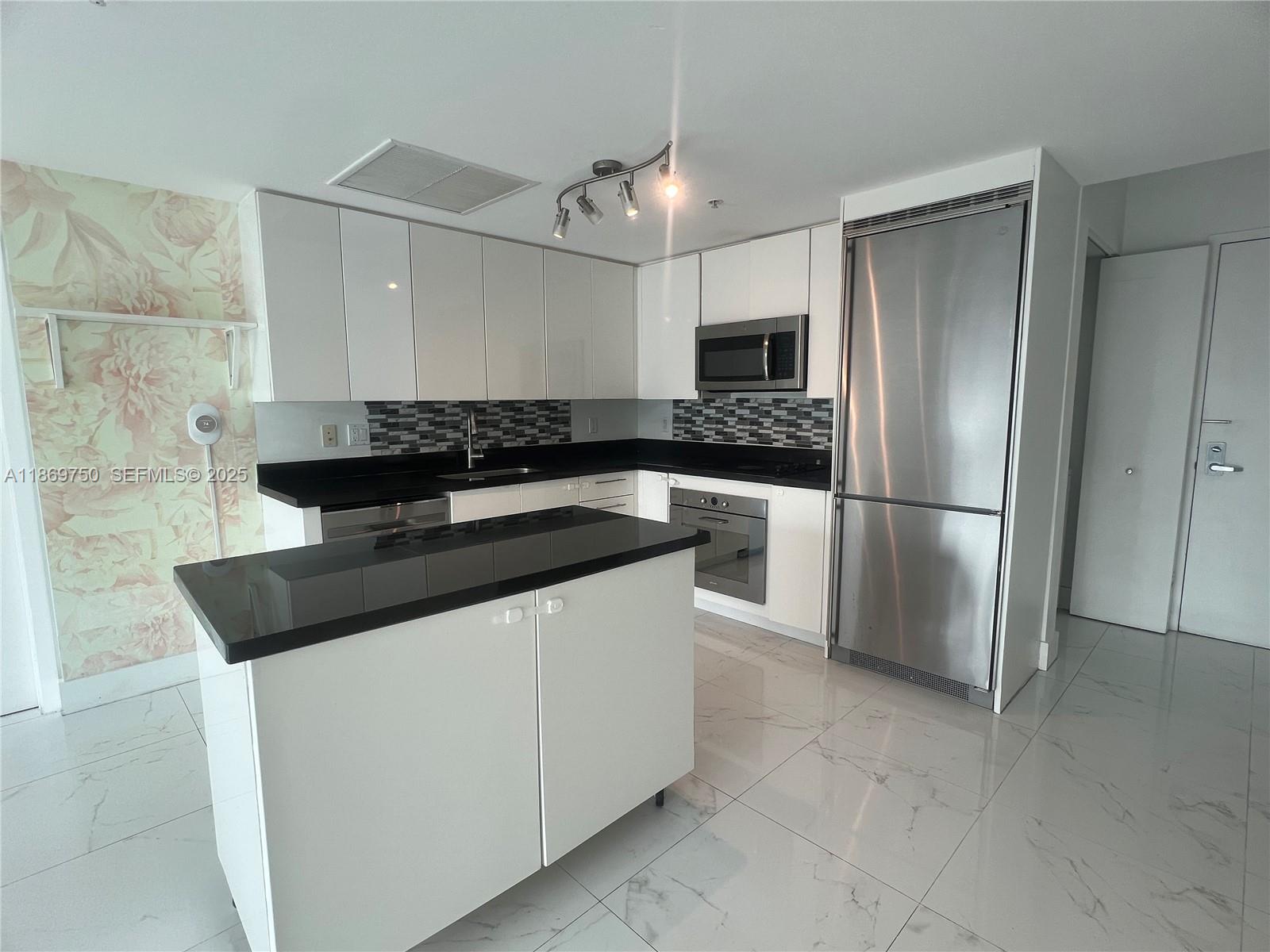92 SW 3rd Street