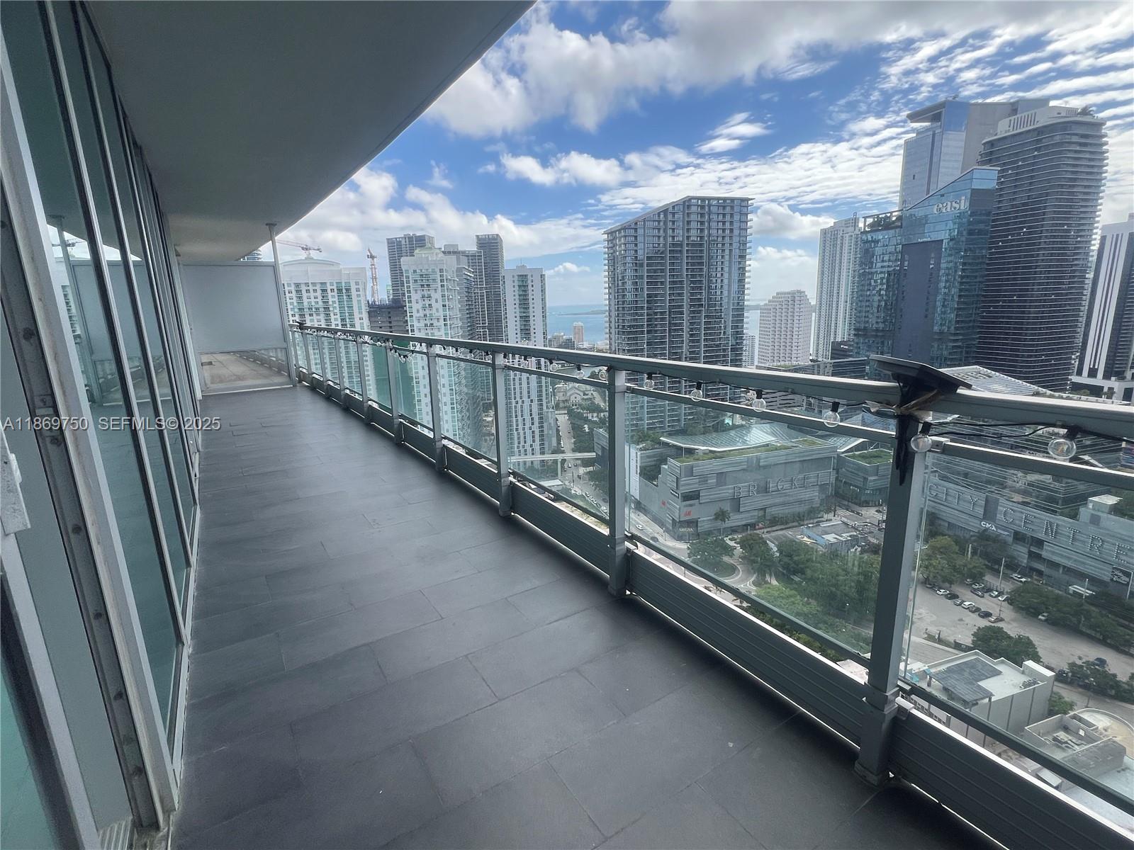 92 SW 3rd Street