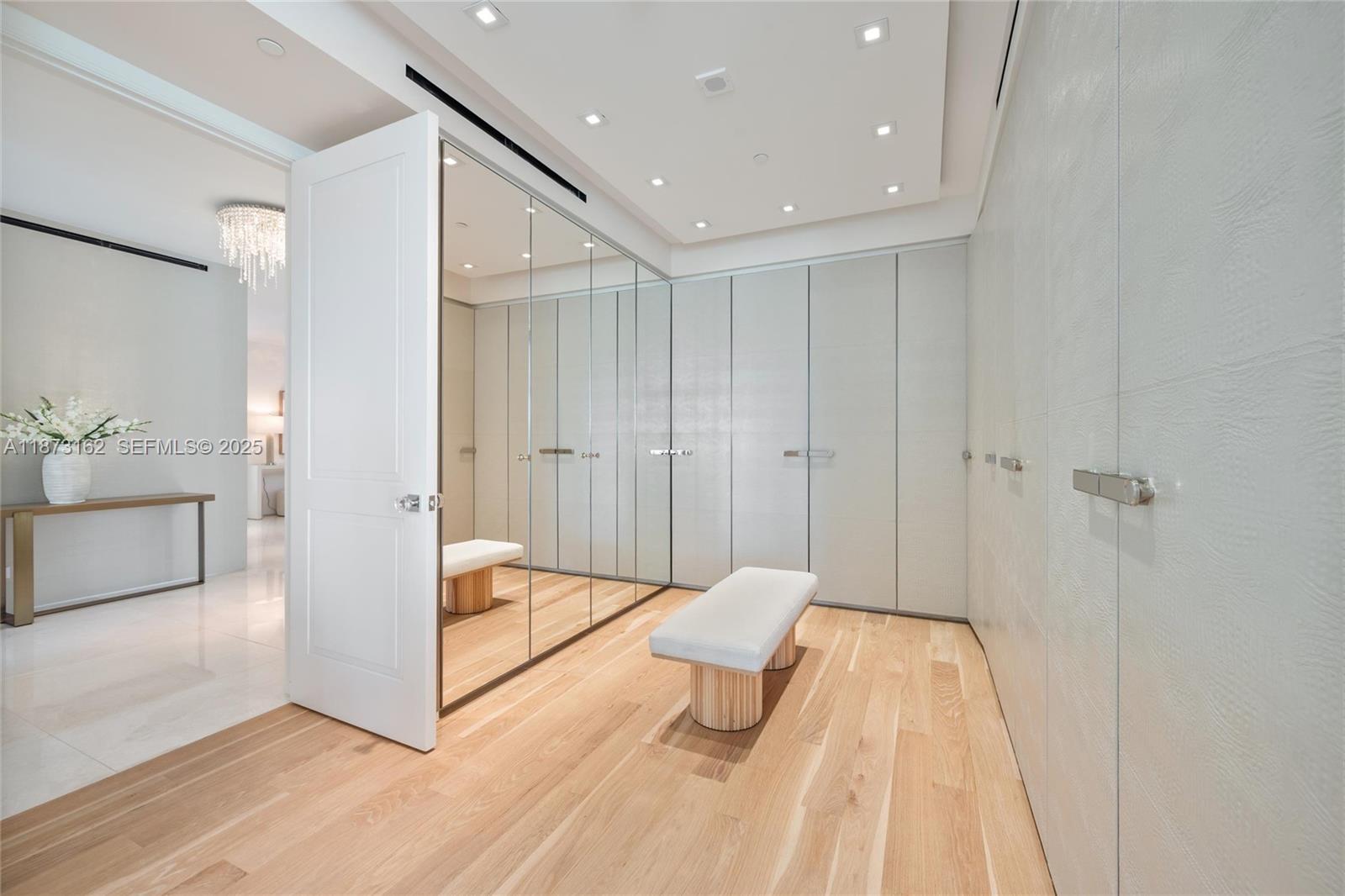7921 Fisher Island Drive