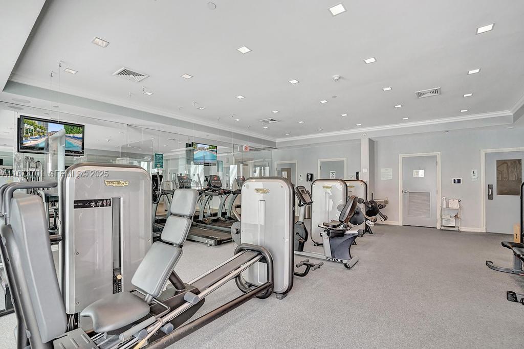 150 Sunny Isles Boulevard