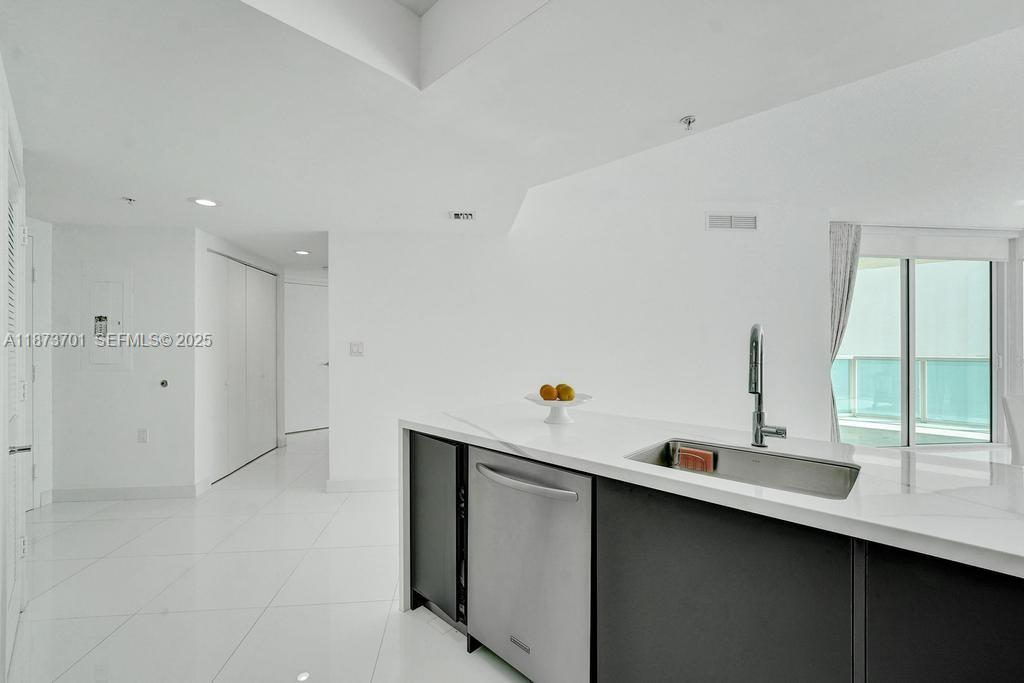 150 Sunny Isles Boulevard