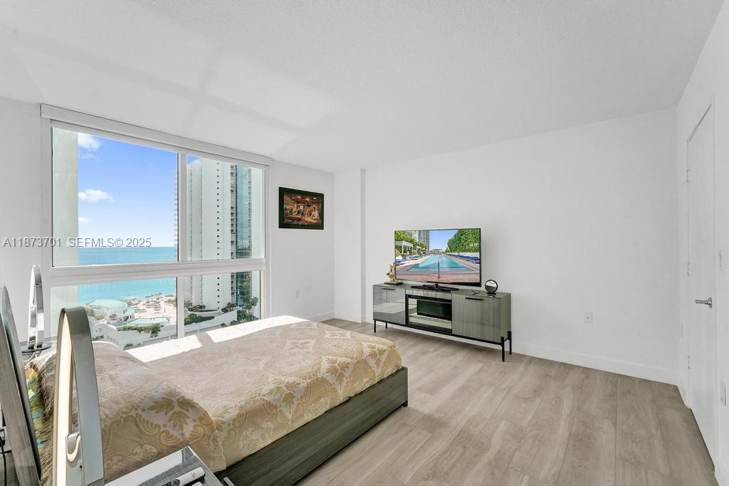 150 Sunny Isles Boulevard