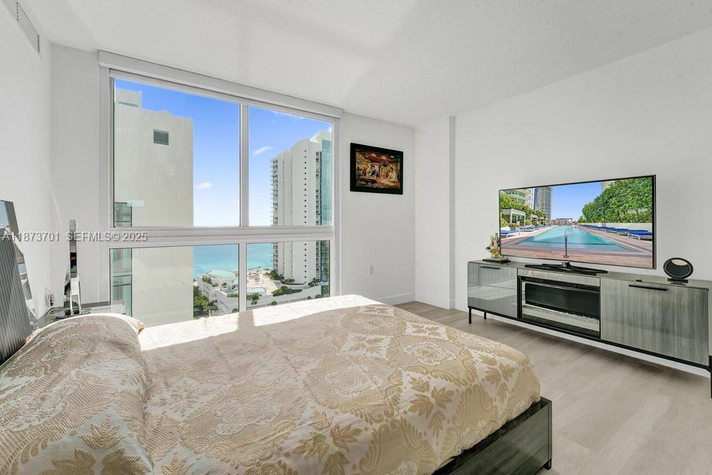 150 Sunny Isles Boulevard