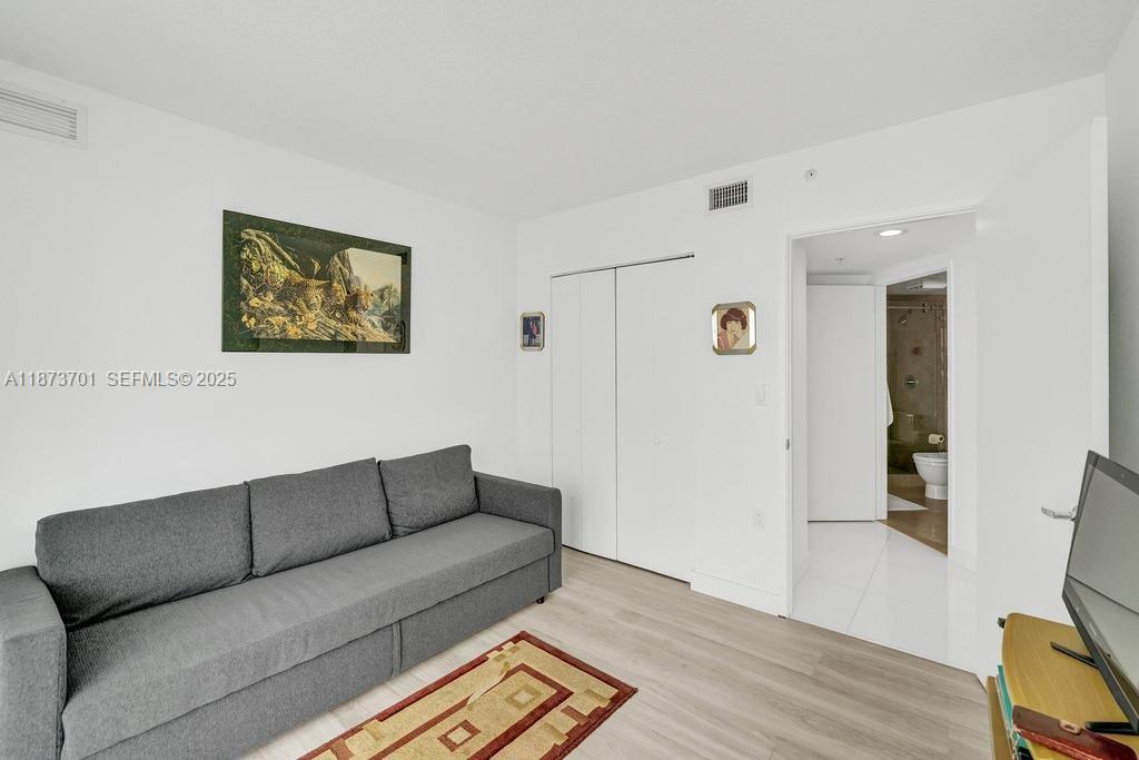 150 Sunny Isles Boulevard