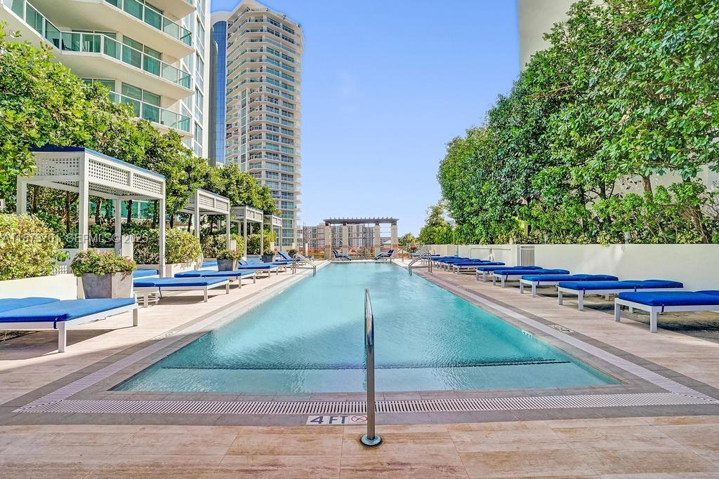 150 Sunny Isles Boulevard