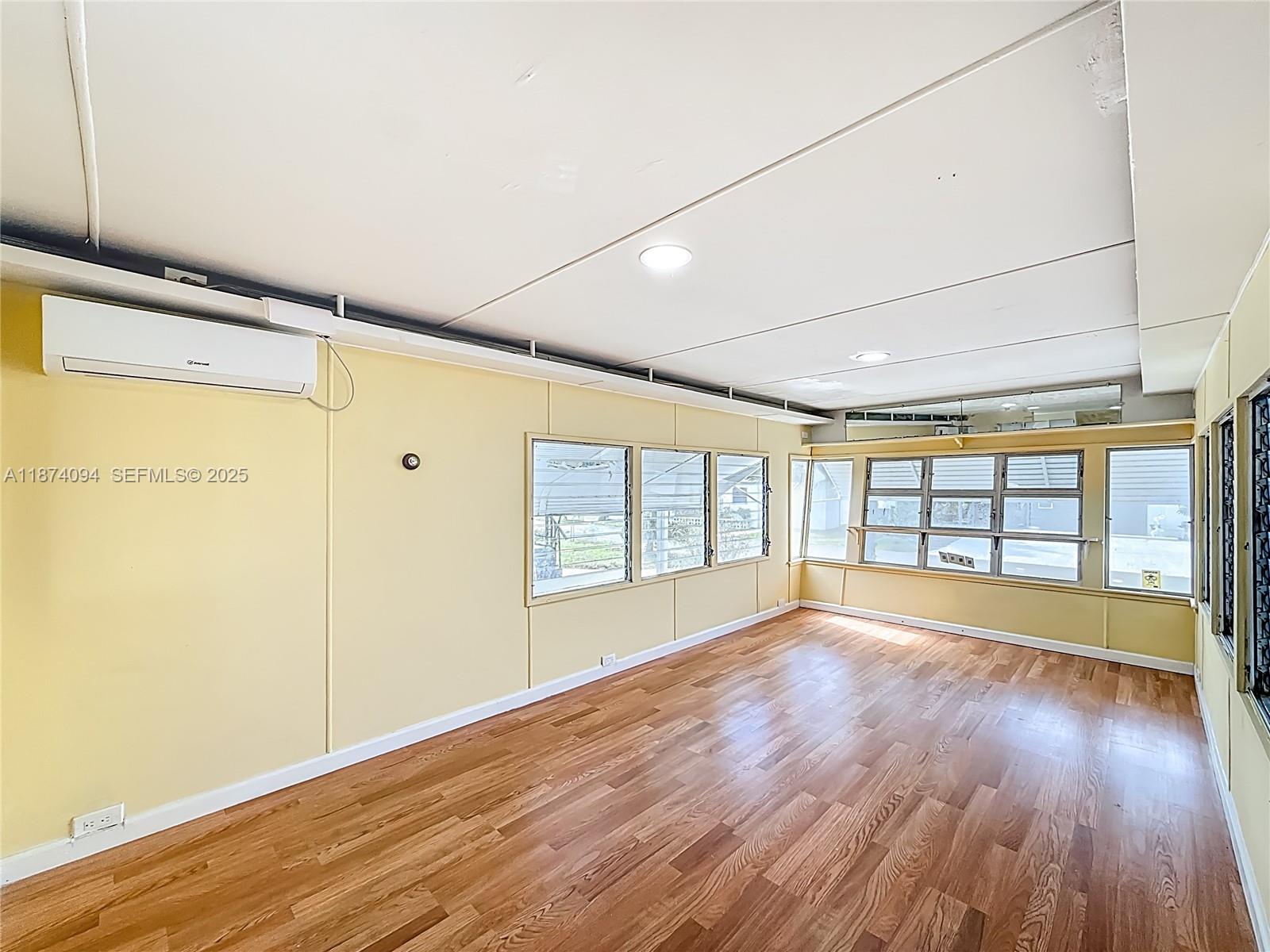 4165 S 88th Court gallery image #23