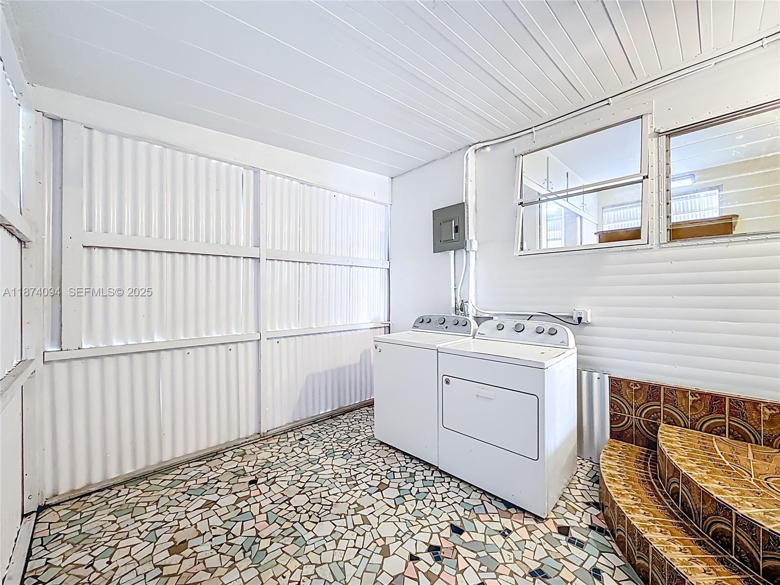 4165 S 88th Court gallery image #25