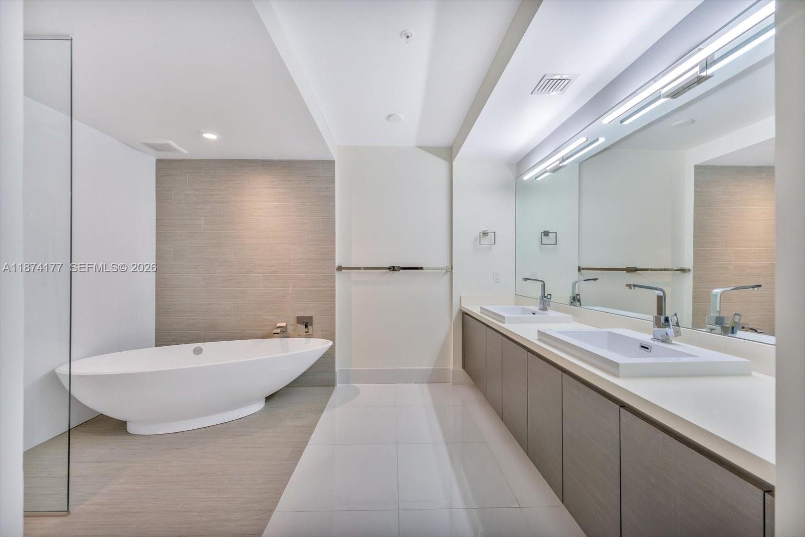 300 Sunny Isles Boulevard