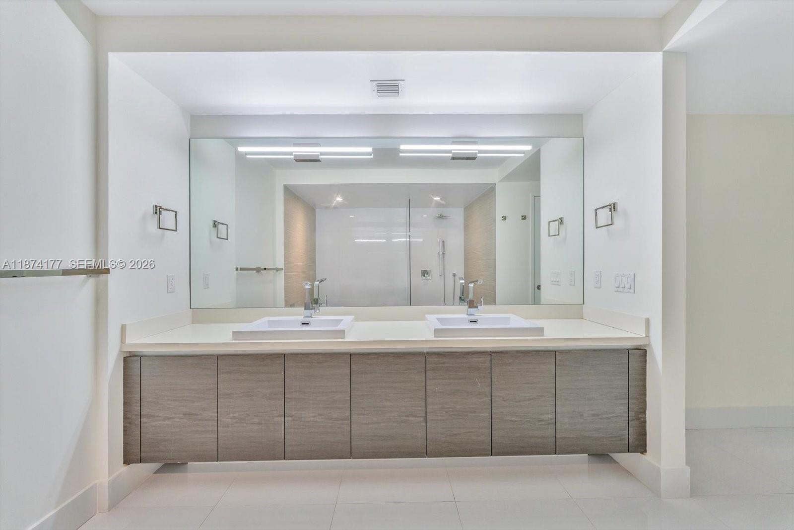 300 Sunny Isles Boulevard