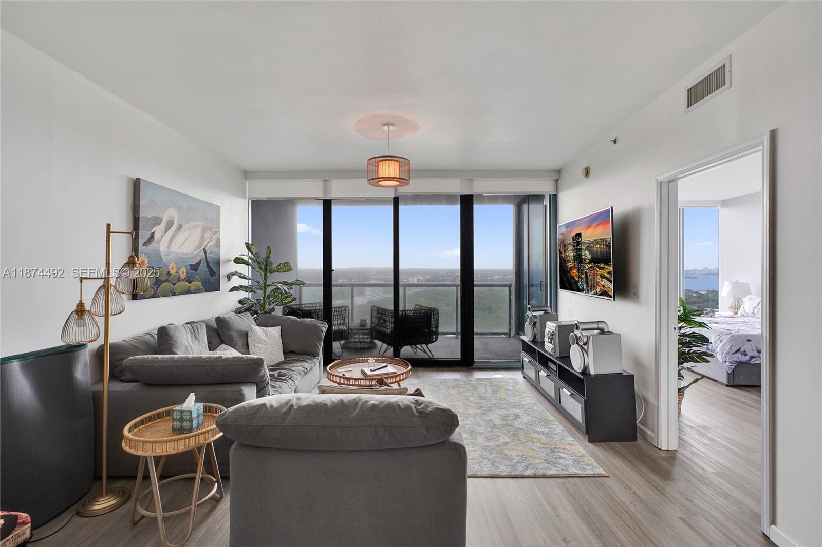 601 NE 36th Street