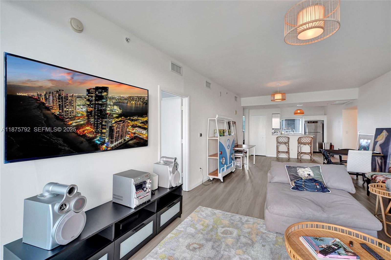 601 NE 36th Street
