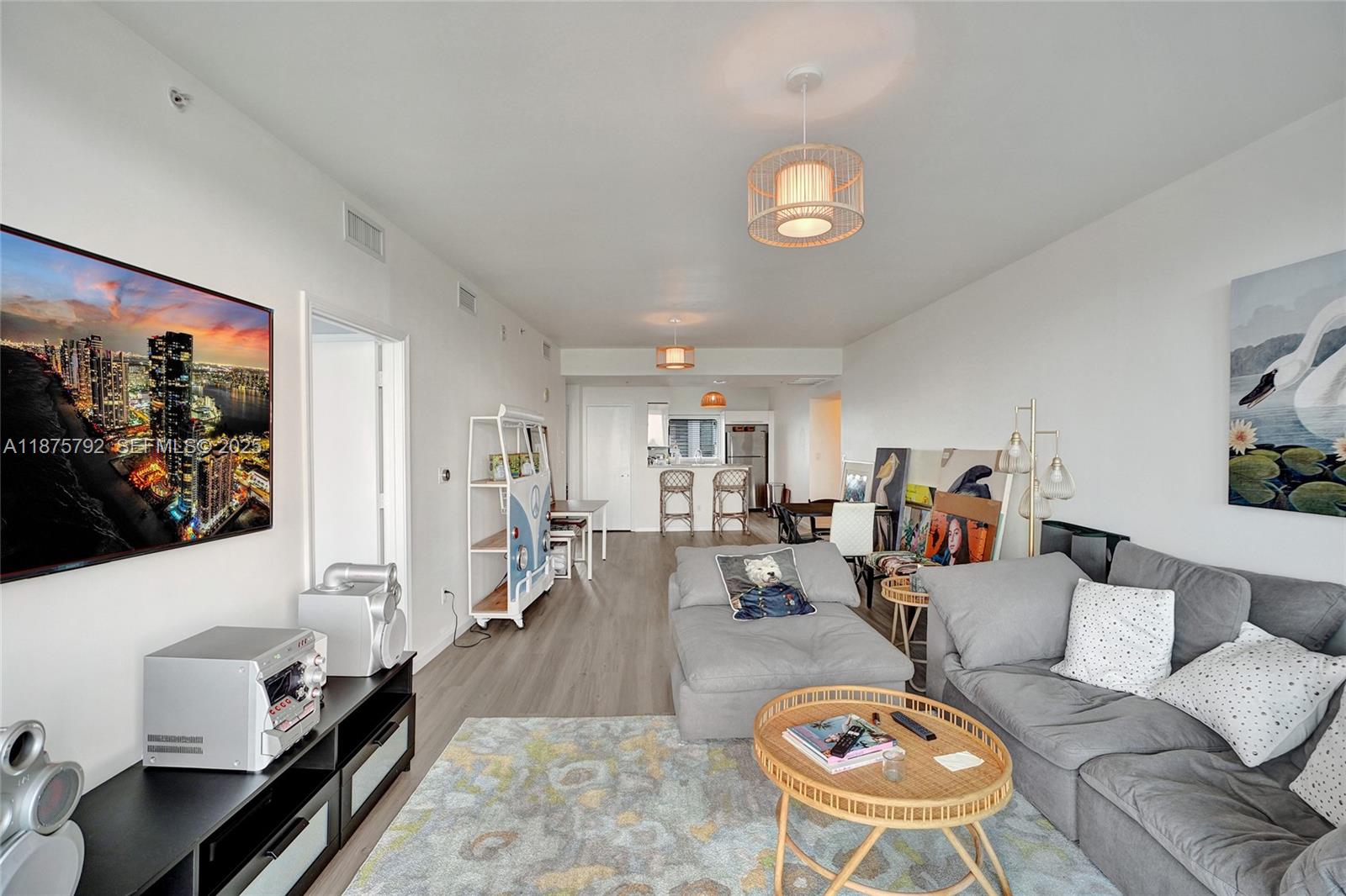 601 NE 36th Street