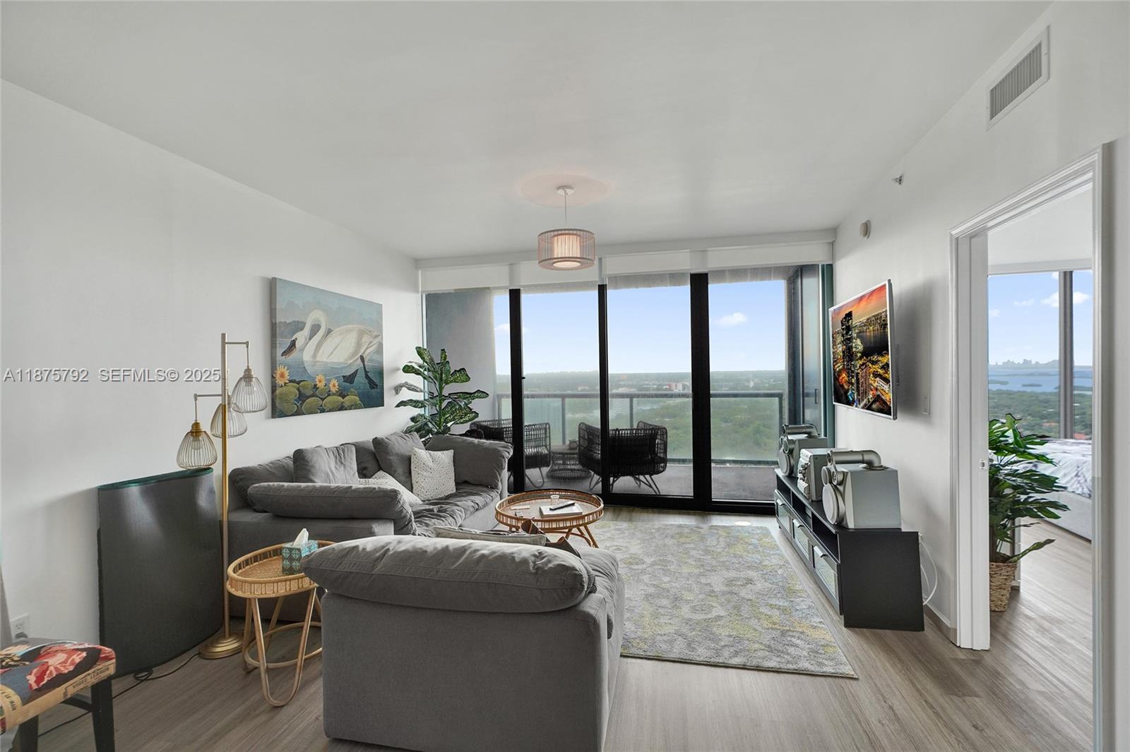 601 NE 36th Street