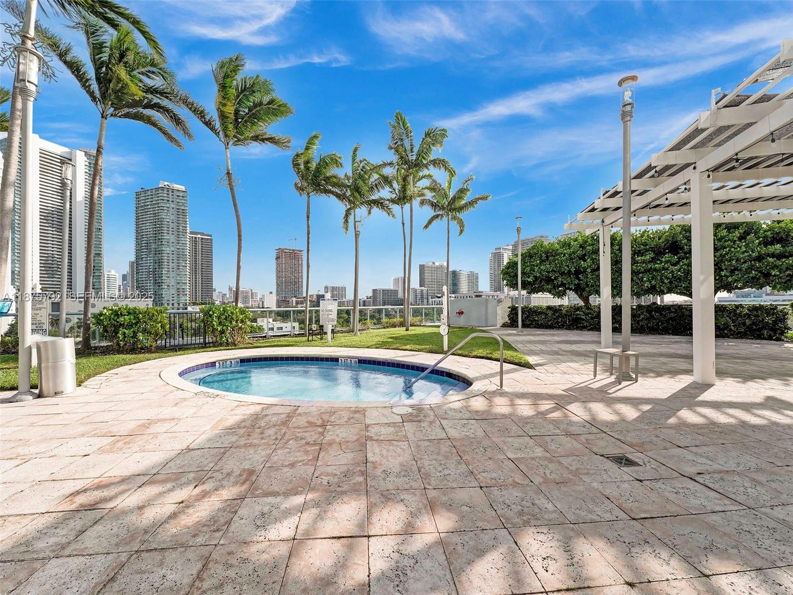 601 NE 36th Street