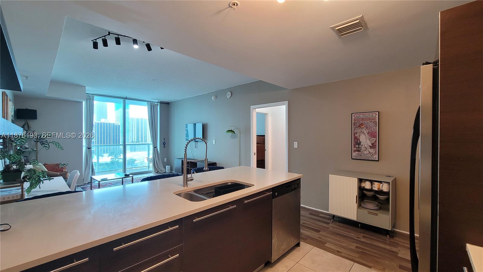 1900 N Bayshore Drive