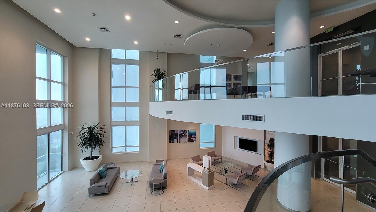 1900 N Bayshore Drive